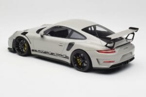 Porsche 911 991.2 GT3 RS Chalk Wording Schwarze Felgen Minichamps 1:18 153068230 Metall — Bild 5 von 6