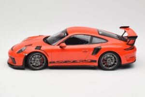 Porsche 911 991.2 GT3 RS Lava Orange & Silberne Felgen Minichamps 1:18 155068225 Metall — Bild 3 von 6