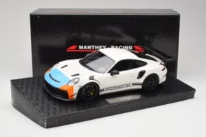 Porsche 911 991.2 GT3 RS Manthey Racing Weiß & Blau & Orange Minichamps 1:18 MR-911-GT3RS-1805 Metall — Bild 6 von 6