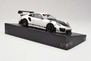 Porsche 911 991.2 GT3 RS Manthey Racing Weiß Minichamps 1:18 MR-911-GT3RS-1801 Metall — Bild 4 von 6