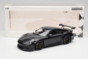 Porsche 911 991.2 GT3 RS Weissach Package Schwarz & Schwarze Räder Minichamps 1:18 153068228 Metall — Bild 6 von 6