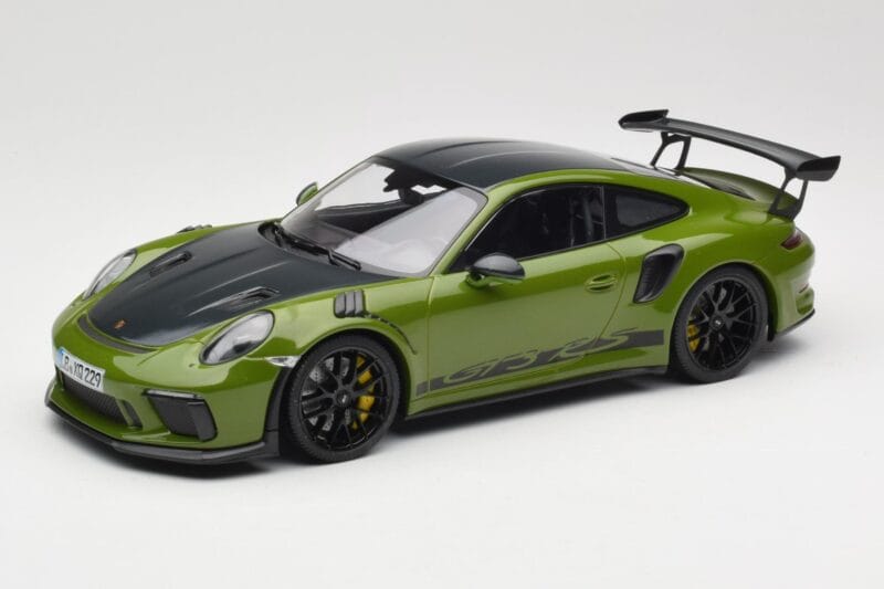Porsche 911 991.2 GT3 RS Weissach Package Lizard Green Wording & Schwarze Magnesium-Felgen Minichamps 1:18 155068232 Metall