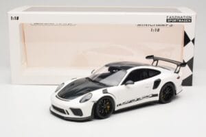 Porsche 911 991.2 GT3 RS Weissach Package Weiß Wording Schwarze Magnesium Felgen Minichamps 1:18 153068225 Metall — Bild 6 von 6