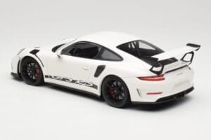Porsche 911 991.2 GT3 RS Weiß mit Schwarzen Felgen Minichamps 1:18 155068224 Metall — Bild 5 von 6