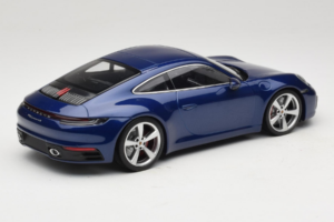 Porsche 911 992 Carrera 4S Blue Metallic Minichamps 1:18 153067327 Metall — Bild 2 von 6