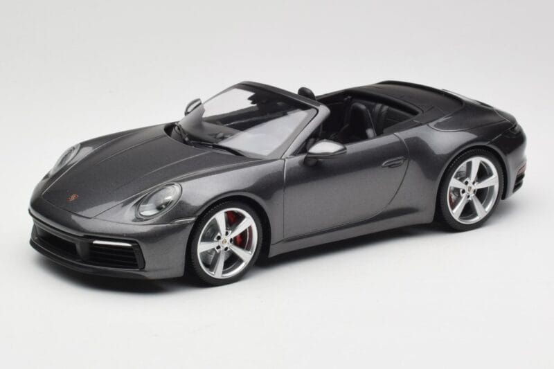 Porsche 911 992 Carrera 4S Cabriolet Agate Grey Metallic Minichamps 1:18 155067336 Metall