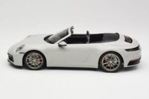 Porsche 911 992 Carrera 4S Cabriolet Grau Minichamps 1:18 155067335 Metall — Bild 3 von 6