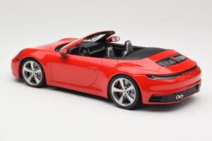 Porsche 911 992 Carrera 4S Cabriolet Rot Minichamps 1:18 155067331 Metall — Bild 5 von 6