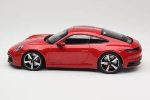 Porsche 911 992 Carrera 4S Carmine Red Minichamps 1:18 155067326 Metall — Bild 3 von 6