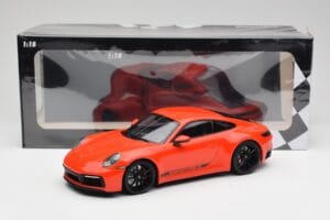 Porsche 911 992 Carrera 4S Lava Orange Minichamps 1:18 155067327 Metall — Bild 6 von 6