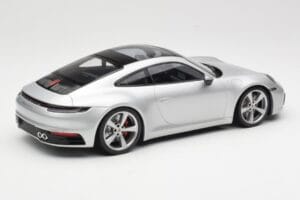 Porsche 911 992 Carrera 4S Silber Minichamps 1:18 155067322 Metall — Bild 2 von 6