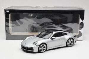 Porsche 911 992 Carrera 4S Silber Minichamps 1:18 155067322 Metall — Bild 6 von 6