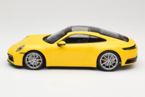 Porsche 911 992 Carrera 4S Gelb Minichamps 1:18 155067320 Metall — Bild 3 von 6
