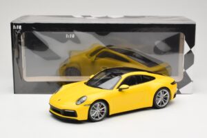 Porsche 911 992 Carrera 4S Gelb Minichamps 1:18 155067320 Metall — Bild 6 von 6