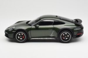 Porsche 911 992 Dakar Oak Grün Metallic Norev 1:18 187241 Metall — Bild 5 von 9