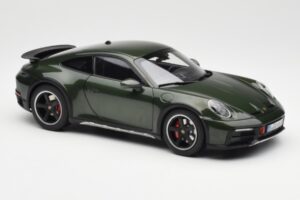 Porsche 911 992 Dakar Oak Grün Metallic Norev 1:18 187241 Metall — Bild 7 von 9
