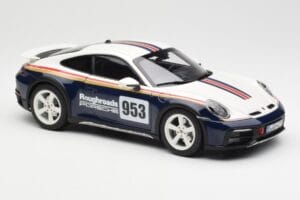 Porsche 911 992 Dakar Rough Roads Norev 1:18 187240 Metall — Bild 7 von 9