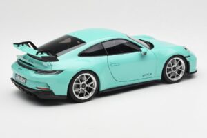 Porsche 911 992 GT3 Mint Grün Norev 1:18 187316 Metall — Bild 3 von 8