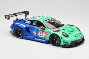 Porsche 911 992 GT3 R Falken #44 D. Eriksson / T. Heinemann 24 Hours of Nurburgring 2023 Minichamps 1:18 113236344 Metall — Bild 6 von 8