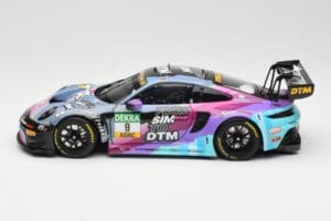 Porsche 911 992 GT3 R Team WRT #9 T. Heinemann DTM 2023 Minichamps 1:18 113236309 Metall — Bild 4 von 8