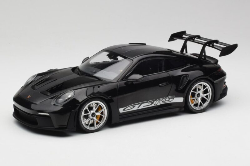 Porsche 911 992 GT3 RS Schwarz Mit Silbernen Felgen Minichamps 1:18 155062231 Metall