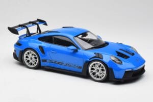 Porsche 911 992 GT3 RS Blau & Silberne Räder & Schwarzes Dekor Minichamps 1:18 153062234 Metall — Bild 4 von 6