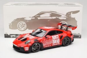Porsche 911 992 GT3 RS Getspeed Race Taxi Guards Red Minichamps 1:18 110062040 Metall — Bild 8 von 8