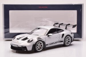 Porsche 911 992 GT3 RS Ice Grau Norev 1:18 187359 Metall — Bild 8 von 8