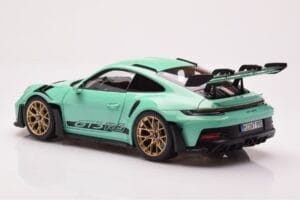 Porsche 911 992 GT3 RS Mint Grün Norev 1:18 187362 Metall — Bild 7 von 8