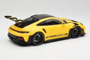 Porsche 911 992 GT3 RS Racing Gelb & Schwarze Räder Minichamps 1:18 153062245 Metall — Bild 2 von 6