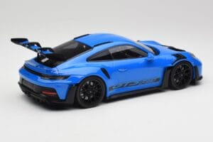 Porsche 911 992 GT3 RS Shark Blau & Schwarze Räder Minichamps 1:18 153062233 Metall — Bild 2 von 6