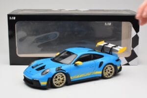 Porsche 911 992 GT3 RS Shark Blau & Gelb Decor Concept Minichamps 1:18 911992001 Metall — Bild 8 von 8