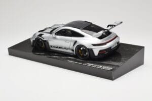 Porsche 911 992 GT3 RS Silber Weissach Package Minichamps 1:18 110062020 Metall — Bild 7 von 8