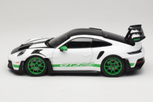 Porsche 911 992 GT3 RS Tribute to Carrera RS White Python Green Norev 1:18 187372 Metall — Bild 4 von 8