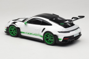 Porsche 911 992 GT3 RS Tribute to Carrera RS White Python Green Norev 1:18 187372 Metall — Bild 7 von 8