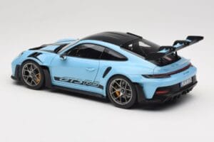 Porsche 911 992 GT3 RS Weissach Pack Gulf Blue Norev 1:18 187367 Metall — Bild 7 von 8
