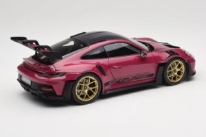 Porsche 911 992 GT3 RS Weissach Package Ruby Star Norev 1:18 187370 Metall — Bild 3 von 8
