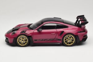 Porsche 911 992 GT3 RS Weissach Package Ruby Star Norev 1:18 187370 Metall — Bild 4 von 8