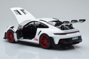 Porsche 911 992 GT3 RS Weiß Pyro Rot Norev 1:18 187352 Metall — Bild 5 von 8