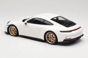 Porsche 911 992 GT3 Touring Weiß Neodyme Wheels Minichamps 1:18 117069022 Metall — Bild 5 von 6