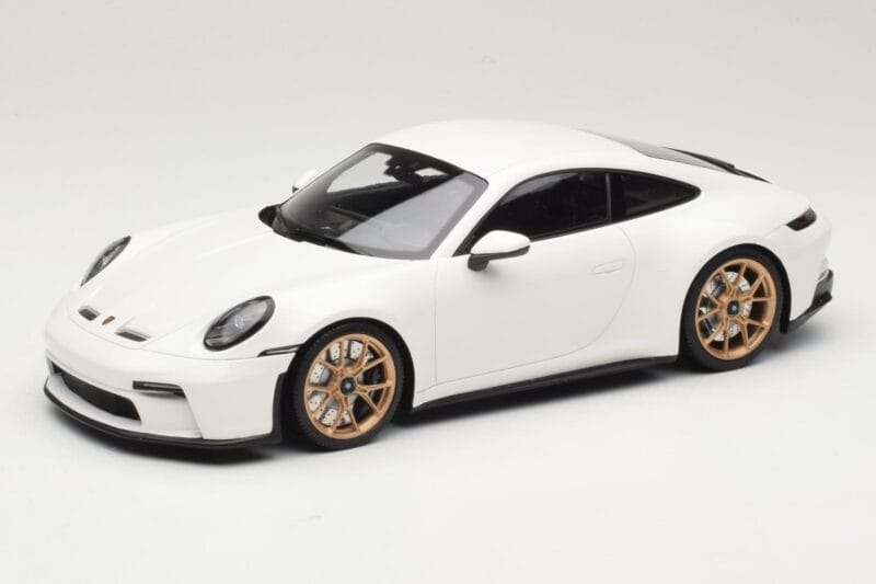 Porsche 911 992 GT3 Touring Weiß Neodyme Wheels Minichamps 1:18 117069022 Metall
