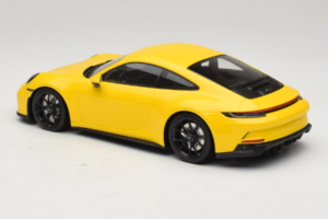 Porsche 911 992 GT3 Touring Gelb Schwarze Felgen Minichamps 1:18 117069021 Metall — Bild 5 von 6