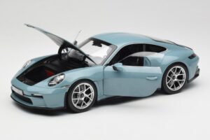 Porsche 911 992 S/T Meissen Blue Norev 1:18 187470 Metall — Bild 2 von 8