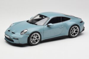 Porsche 911 992 S/T Meissen Blue Norev 1:18 187470 Metall