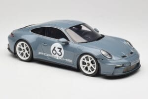 Porsche 911 992 ST Gentian Blue Metallic GT Spirit 1:18 GT491 Resin — Bild 4 von 6