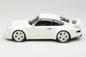 Porsche 911 992 Strosek Giga White GT Spirit 1:18 GT525 Resin — Bild 3 von 6