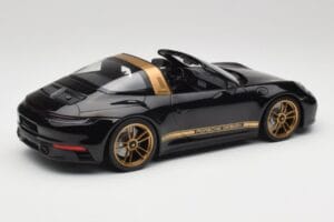 Porsche 911 992 Targa Porsche Design Schwarz & Gold Concept Minichamps 1:18 PORSCHE001 Metall — Bild 2 von 6