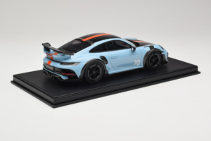 Porsche 911 992 TechArt GTstreet R Gulf Blue TechArt 1:18 REMC010 Resin — Bild 3 von 6