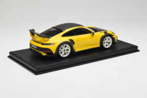 Porsche 911 992 TechArt GTstreet R Gelb Mit Weißen Rädern TechArt 1:18 REMC015 Resin — Bild 2 von 6