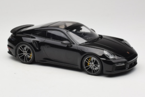Porsche 911 992 Turbo S Schwarz Minichamps 1:18 WAP02117BOL002 Metall — Bild 4 von 6